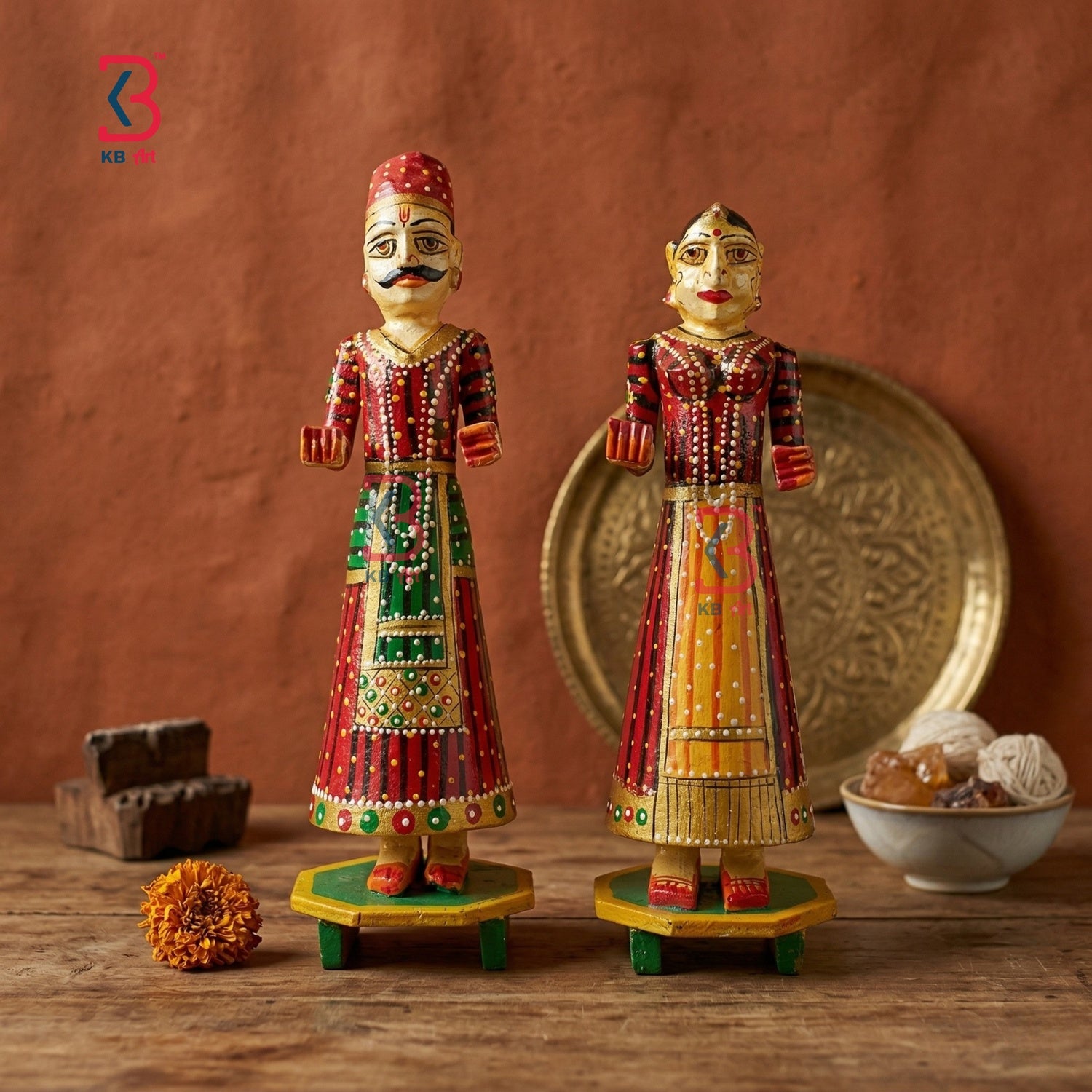 KB ART Wooden Gangaur Puppet Dolls - Close-Up of Hand-Carved Artisan Texture - Handcrafted Wooden Decor Jodhpur