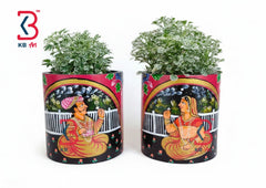 KB ART Pichwai Raja Rani Planter - Front View of Handcrafted Detailing - Handcrafted Wooden Decor Jodhpur