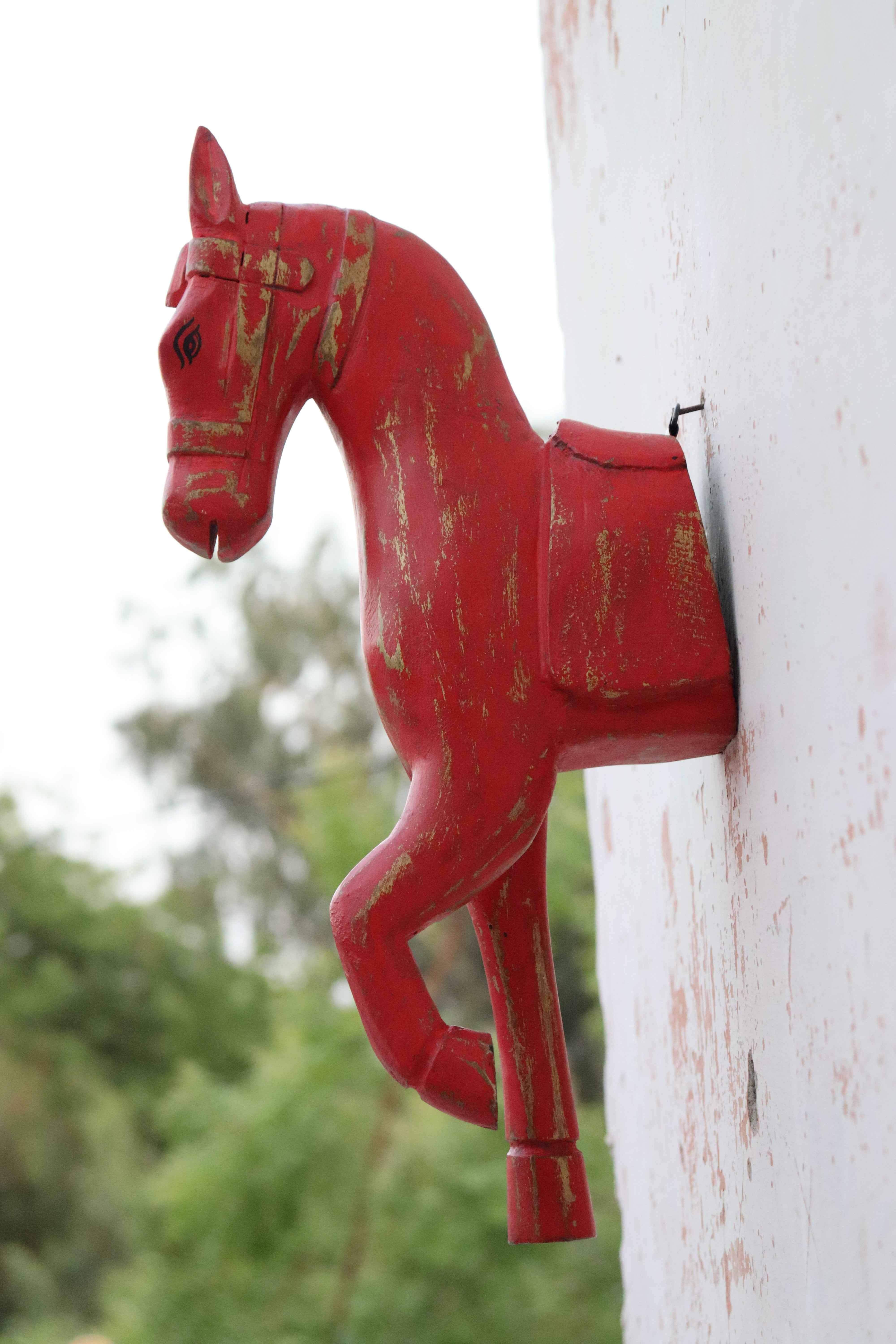 KB ART Rustic Wooden Horse Wall Decor - 16-Inch Orange Distressed Horse Head Wall Hanging with Golden Touch | Handcrafted Vintage-Style Rustic Indian Home Decor
