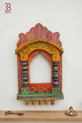 KB ART Wooden Rajasthani Jharokha - Close-Up of Hand-Carved Artisan Texture - Handcrafted Wooden Decor Jodhpur