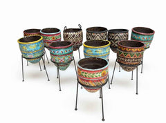 KB ART Antique Iron Handpainted Planter With Stand – Handcrafted Rajasthani Planter With Stand for Home Decor Styling