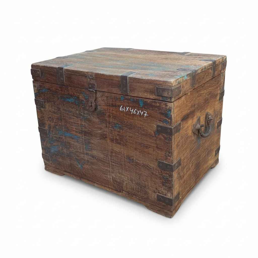 KB ART KB ART Reclaimed Wood Iron-Strapped Storage Chest – Handcrafted Reclaimed Solid Wood Jodhpur Rajasthani Decor – Handcrafted Boho Jodhpur Home Decor