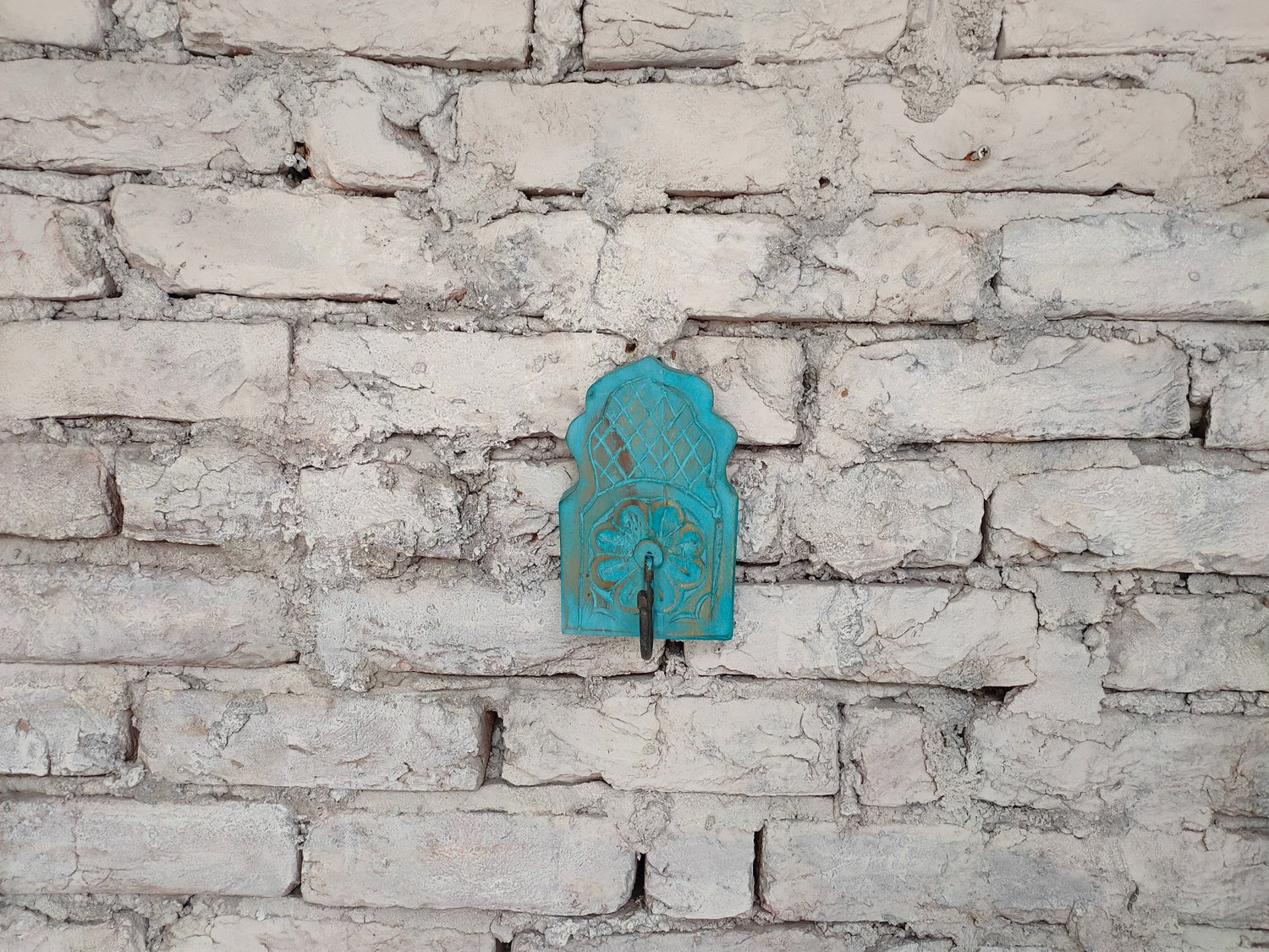 KB ART Blue Arched Floral Single Wall Hook - Side Angle Showing Finish and Craftsmanship - Handcrafted Wooden Decor Jodhpur
