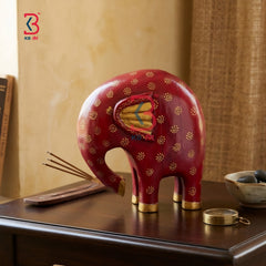 KB ART Modern Wooden Elephant Statue Red Gold - Close-Up of Hand-Carved Artisan Texture - Handcrafted Wooden Decor Jodhpur