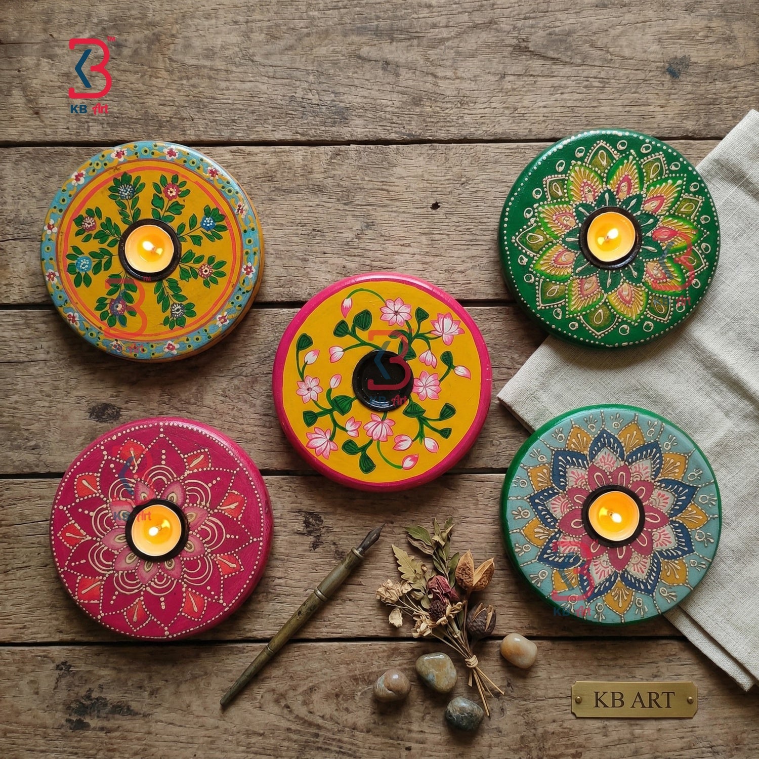 KB ART Rangoli Type Tlight Holder - Close-Up of Hand-Carved Artisan Texture - Handcrafted Wooden Decor Jodhpur
